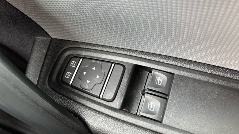 Renault Kangoo L2 E-Tech LL21 90kW 44kWh Advance [Safety] Van Auto
